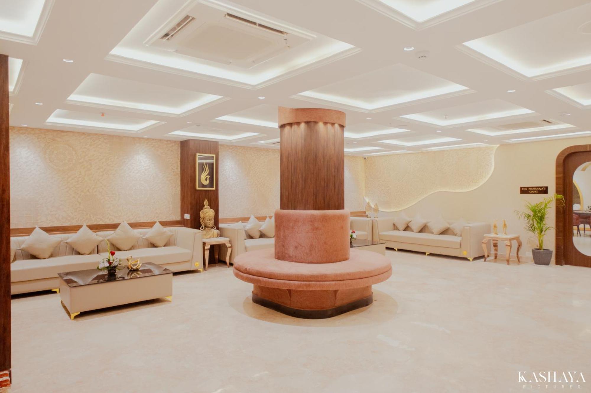 Hotel Ratan Mahal Datia Luaran gambar